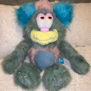 Verdy Visty Plush
